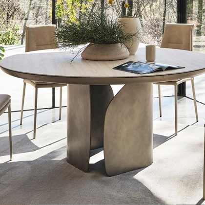 Tavolo rotondo in ceramica Twins di Calligaris