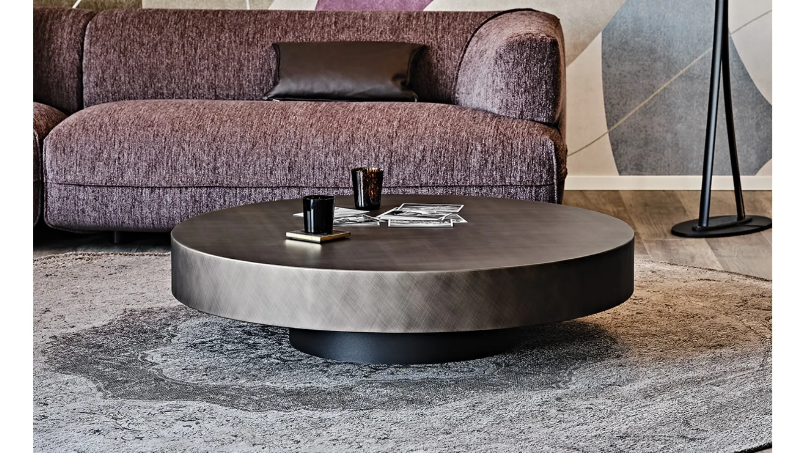 Tavolino rotondo con top in legno verniciato Brushed Grey Arena di Cattelan Italia