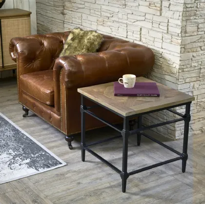 Tavolino quadrato Montale con top in legno Old Elm e base in metallo color Grafite di Dialma Brown