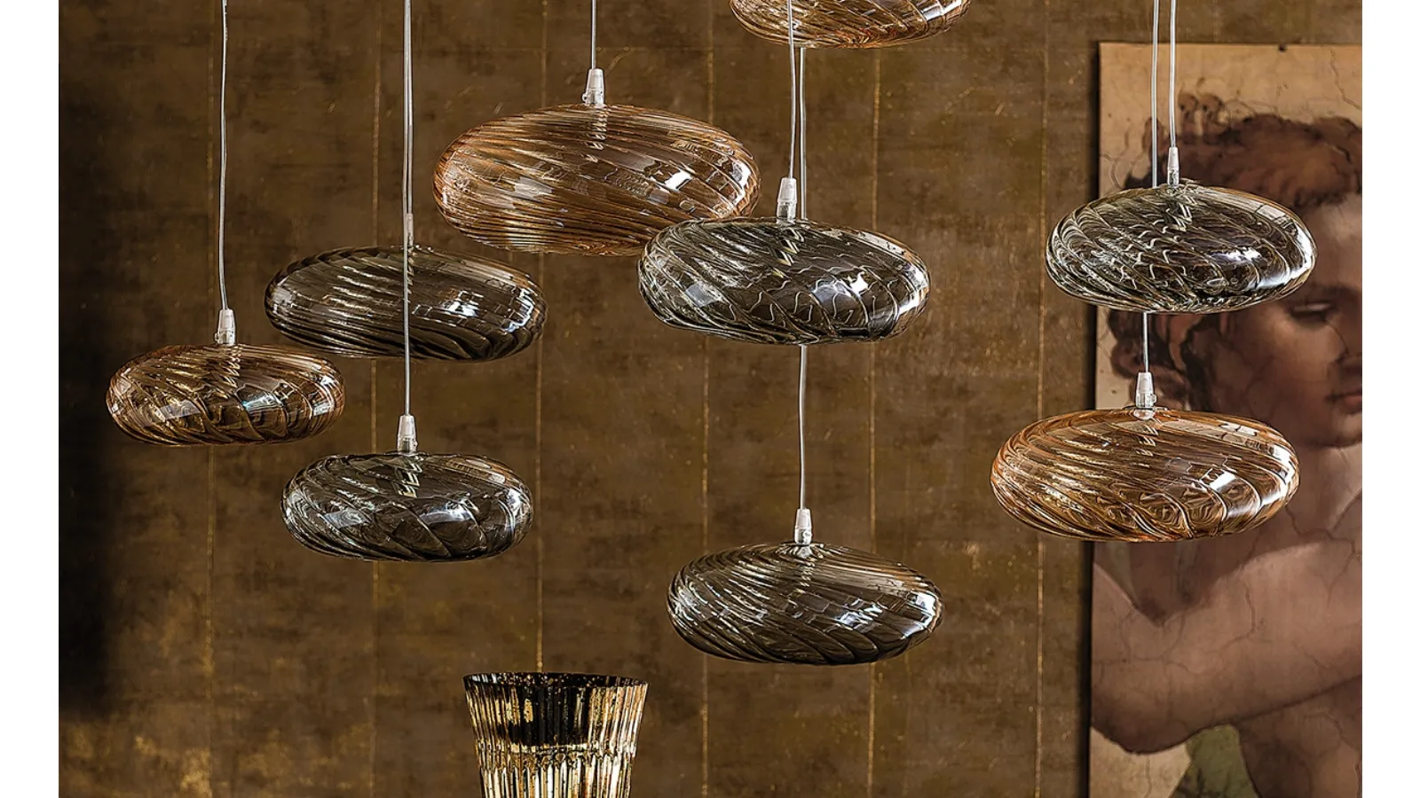 Lampada a sospensione con paralume in vetro borosilicato arancio o fumé Lim Z di Cattelan Italia