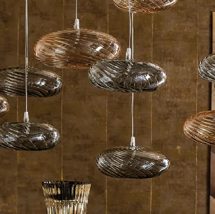Lampada a sospensione con paralume in vetro borosilicato arancio o fumé Lim Z di Cattelan Italia