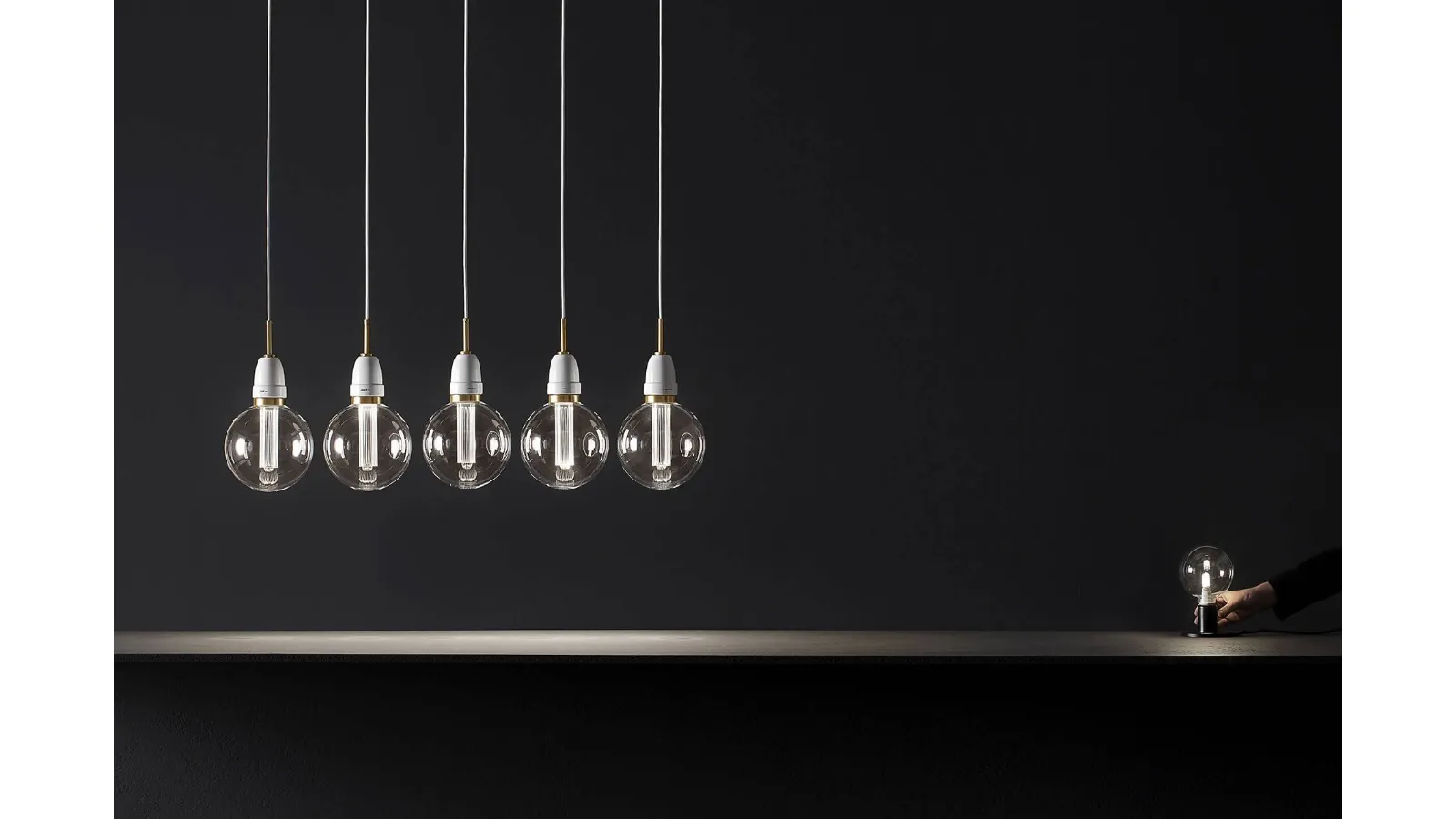 Lampada a sospensione Ottowatt di Vesoi
