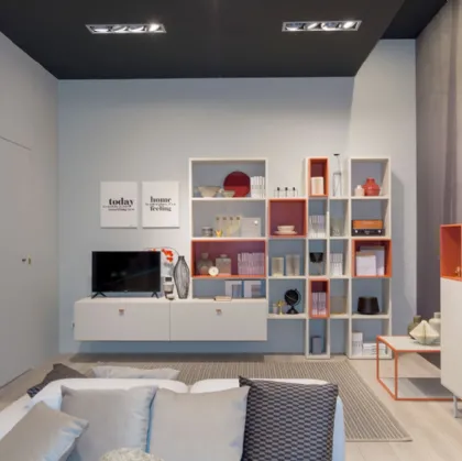 Libreria componibile in melaminico e laccato MC044 di Moretti Compact