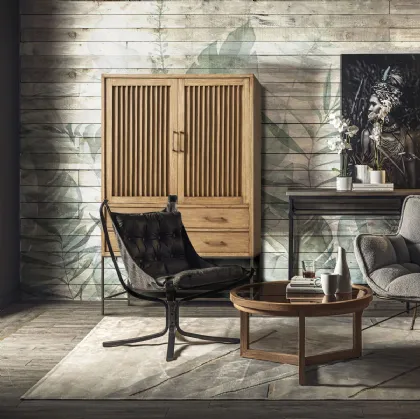 Madia alta Andorra realizzata in legno stratificato e legno massello di Mindi naturale con base in metallo color Light Brass di Dialma Brown