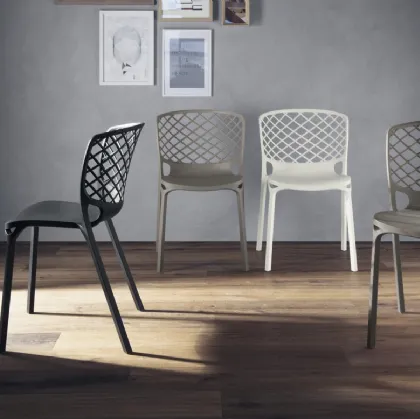 Sedia Garden in nylon di Scavolini