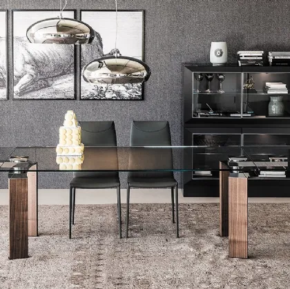 Tavolo allungabile in vetro con gambe in legno di noce Daytona di Cattelan Italia