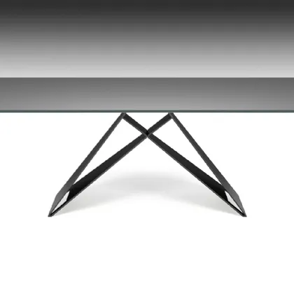 Tavolo con piano in cristallo verniciato graphite e gambe in acciaio Premier di Cattelan Italia