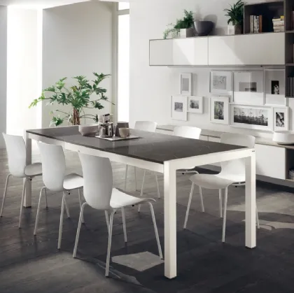 Tavolo quadrato Quadrifoglio di Scavolini