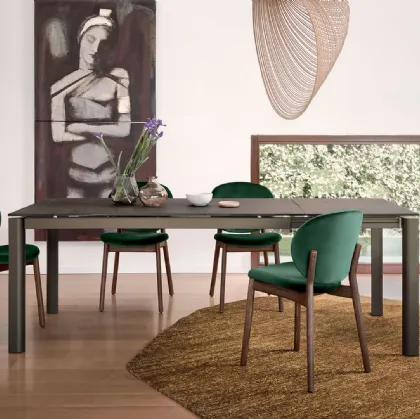 Tavolo allungabile con piano in ceramica effetto bronzo e gambe in alluminio Stream di Calligaris