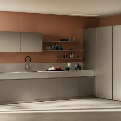 Cucina Moderna Poetica 04 in laccato e melaminico di Scavolini