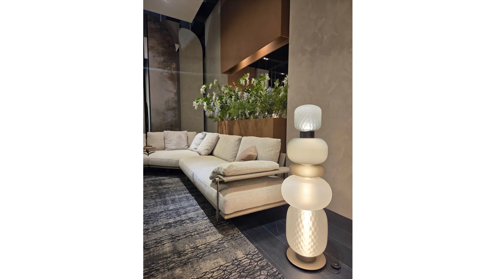 3. Illuminazione scultorea: quando la luce diventa arte