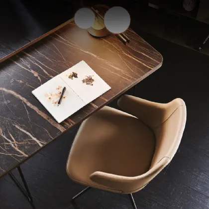 Scrivania da Ufficio con piano in ceramica e struttura in acciaio Wolf Keramik di Cattelan Italia